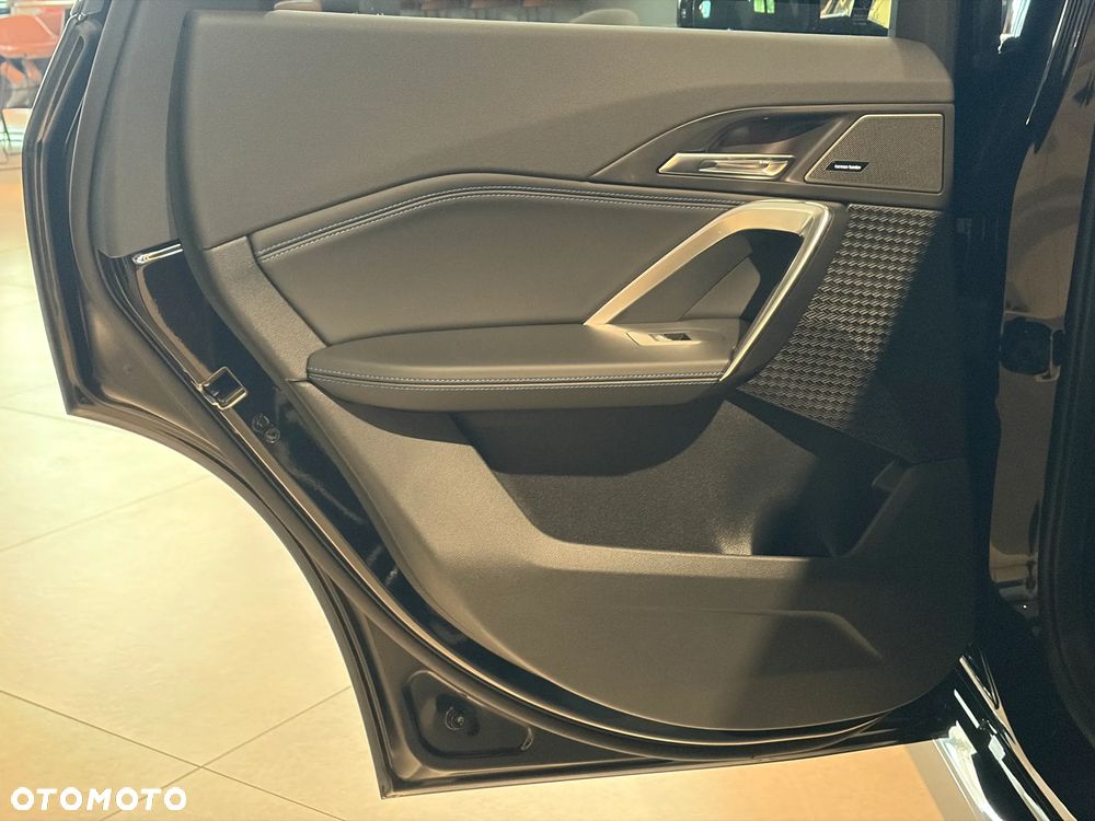 BMW X1 - 32