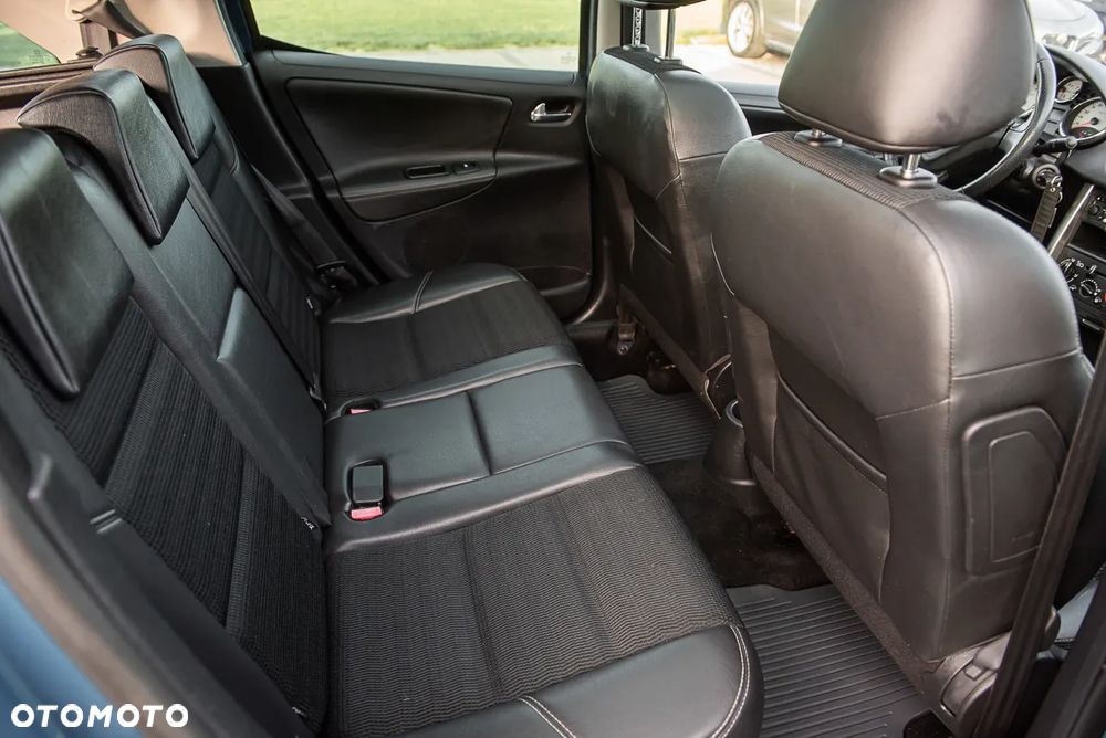 Peugeot 207 120 VTi Premium - 20