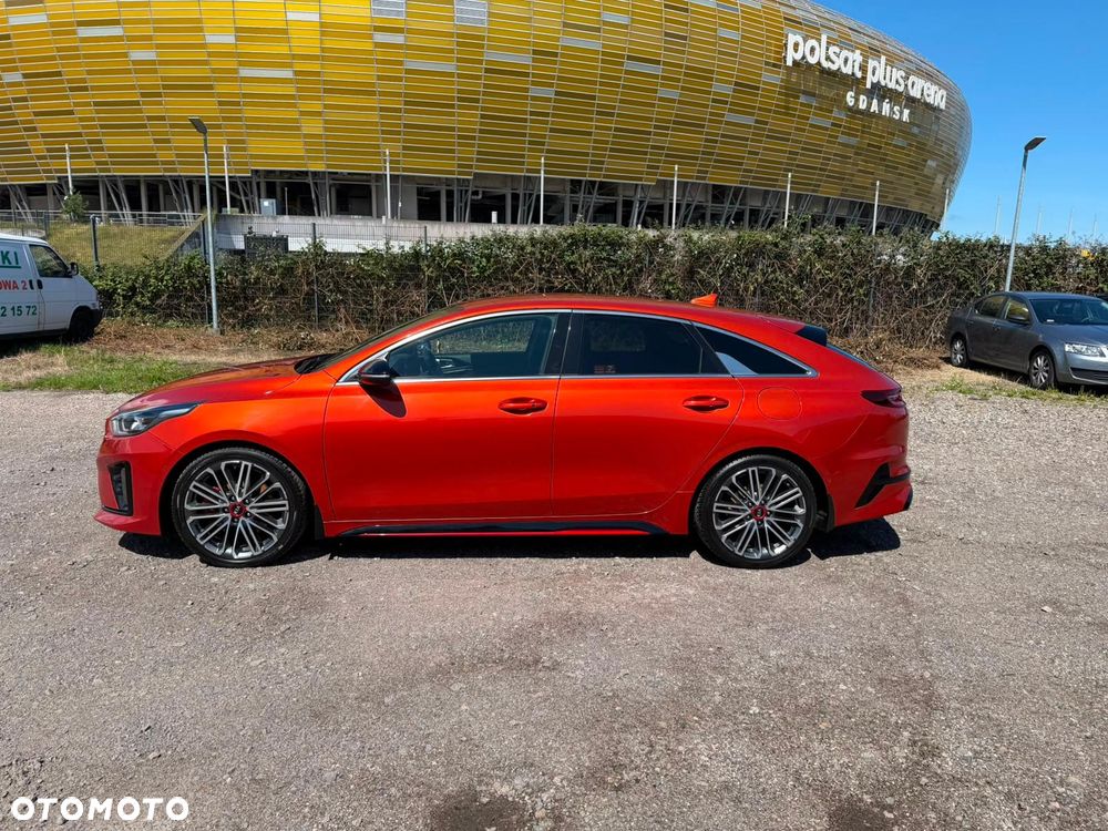 Kia ProCeed - 1