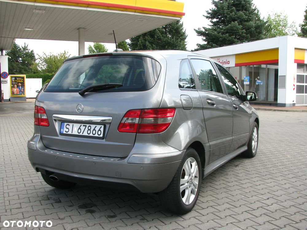 Mercedes-Benz Klasa B 180 CDI - 2