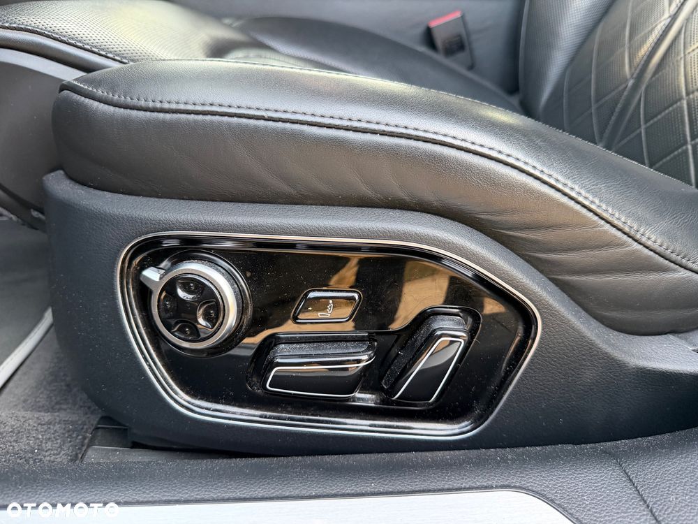 Audi A8 3.0 TDI DPF clean quattro tiptronic - 22