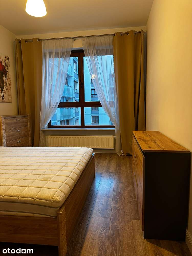 Do wynajęcia 3-pokojowy apartament (67 m2) , przy ul. Rydygiera