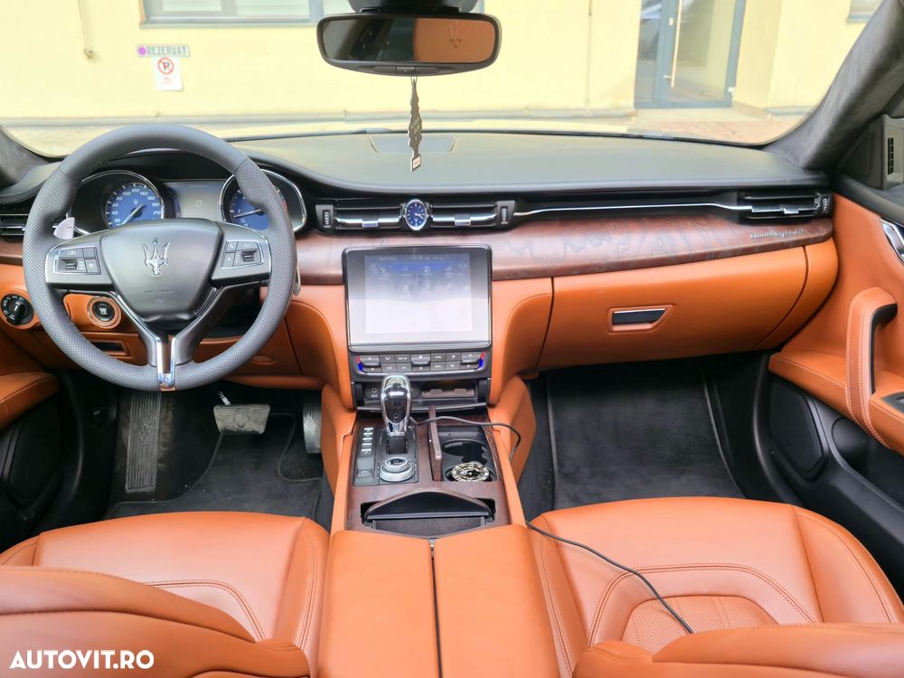 Maserati Quattroporte D GranLusso - 26