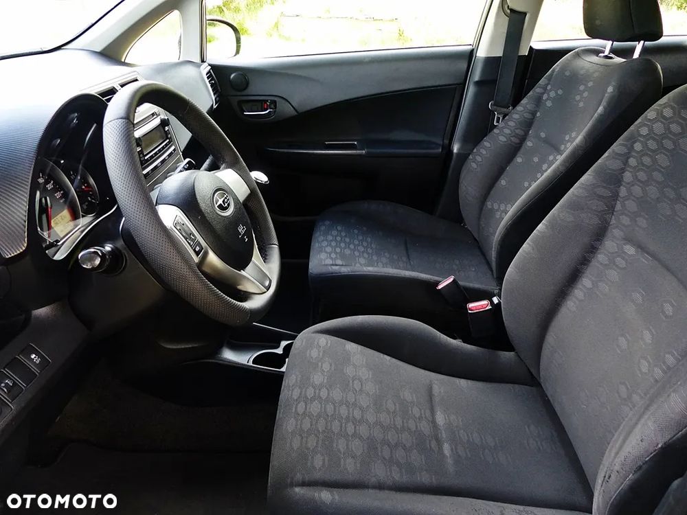 Toyota Verso S 1.33 VVT-i Life - 21