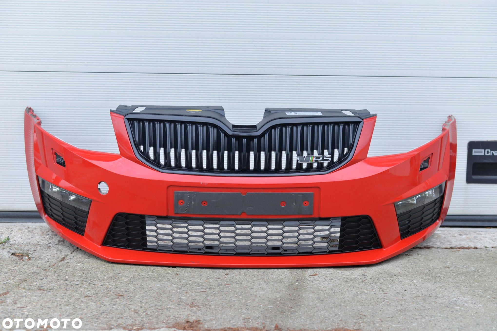 MASKA ZDERZAK BŁOTNIK LAMPA H7 XENON PAS BELKA SKODA OCTAVIA 3 2012-2016 - 2