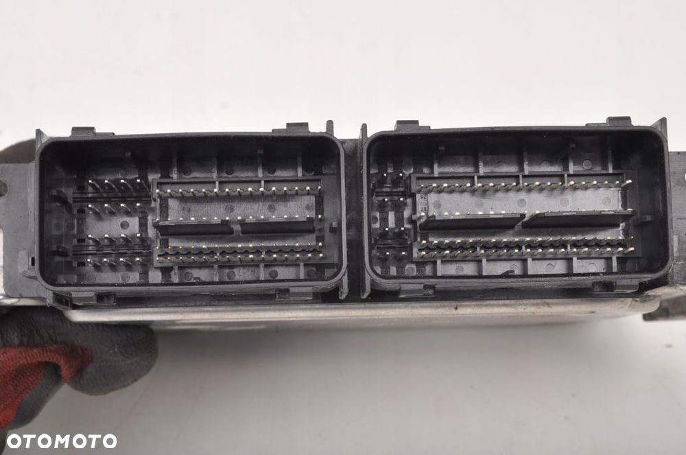 FOCUS MK3 1.0 KOMPUTER SILNIKA CV61-12A650-AMH - 3