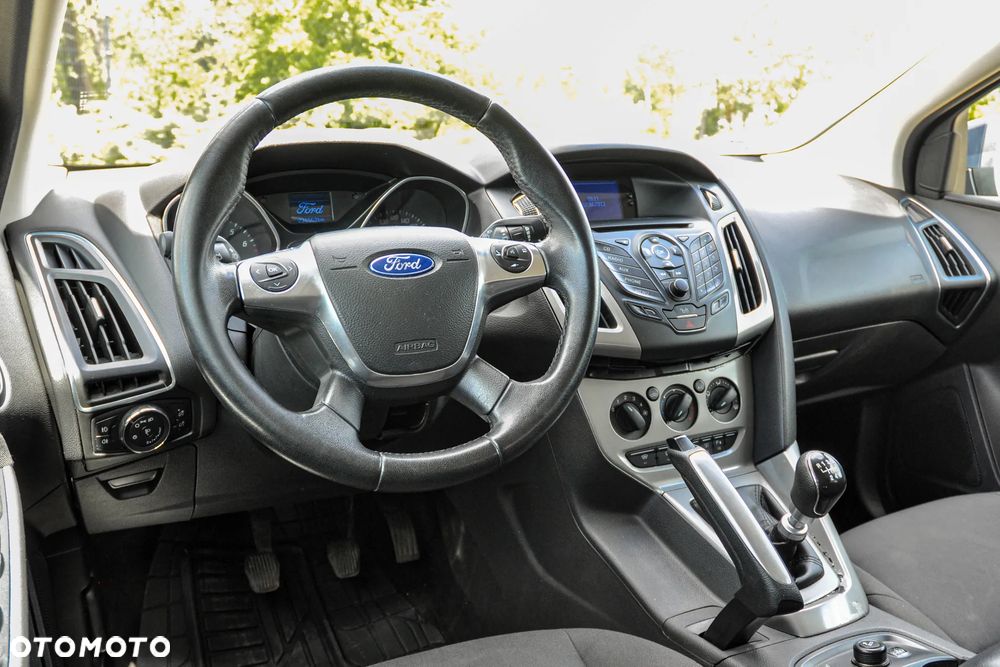Ford Focus SW 1.0 EcoBoost Trend - 9