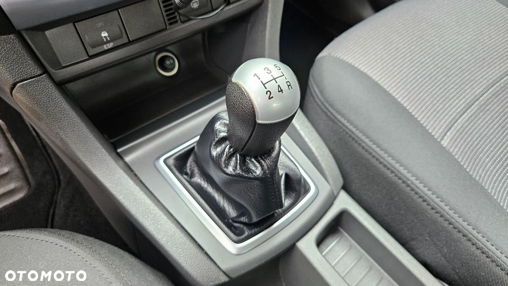 Ford Focus 1.4 16V Style+ - 26