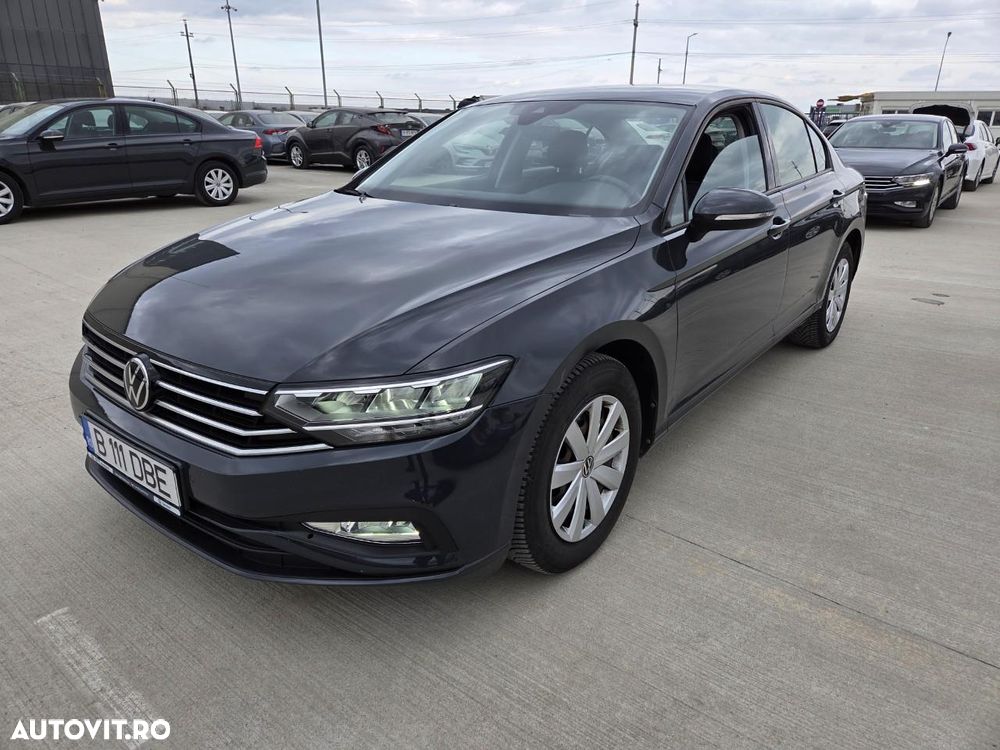 Volkswagen Passat 1.5 TSI ACT Advance - 1