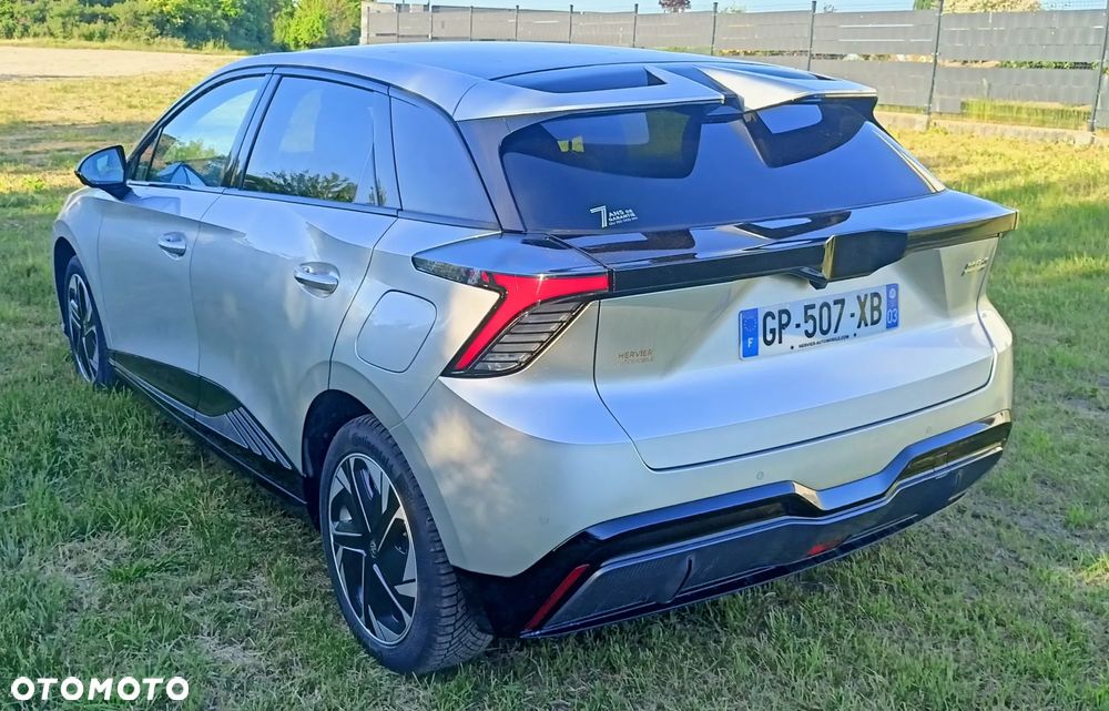 MG 4 Luxury 64 kWh - 21