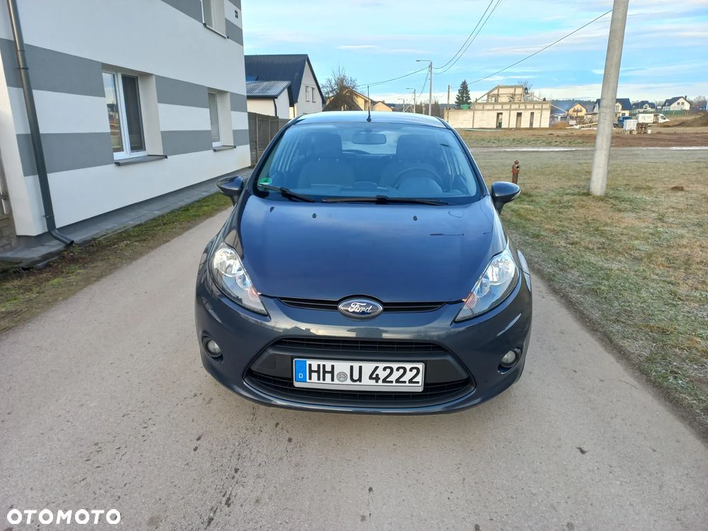 Ford Fiesta - 2