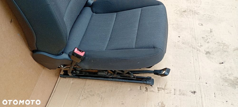 Fotel kierowcy lewy przód Audi A3 8P Lift 3D - 7
