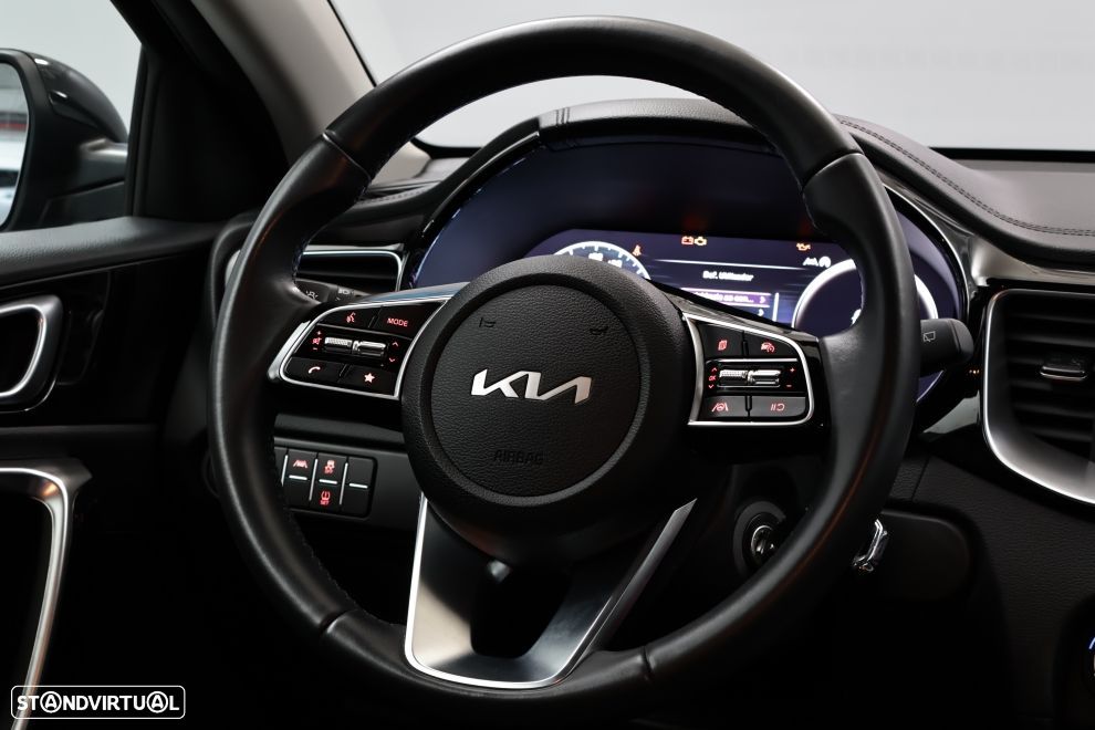 Kia Ceed SW 1.0 T-GDI Sport - 17