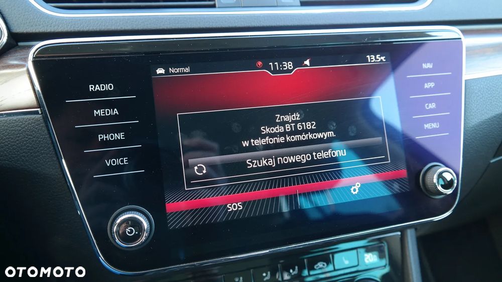 Skoda Superb 2.0 TDI SCR 4x4 Scout DSG - 25