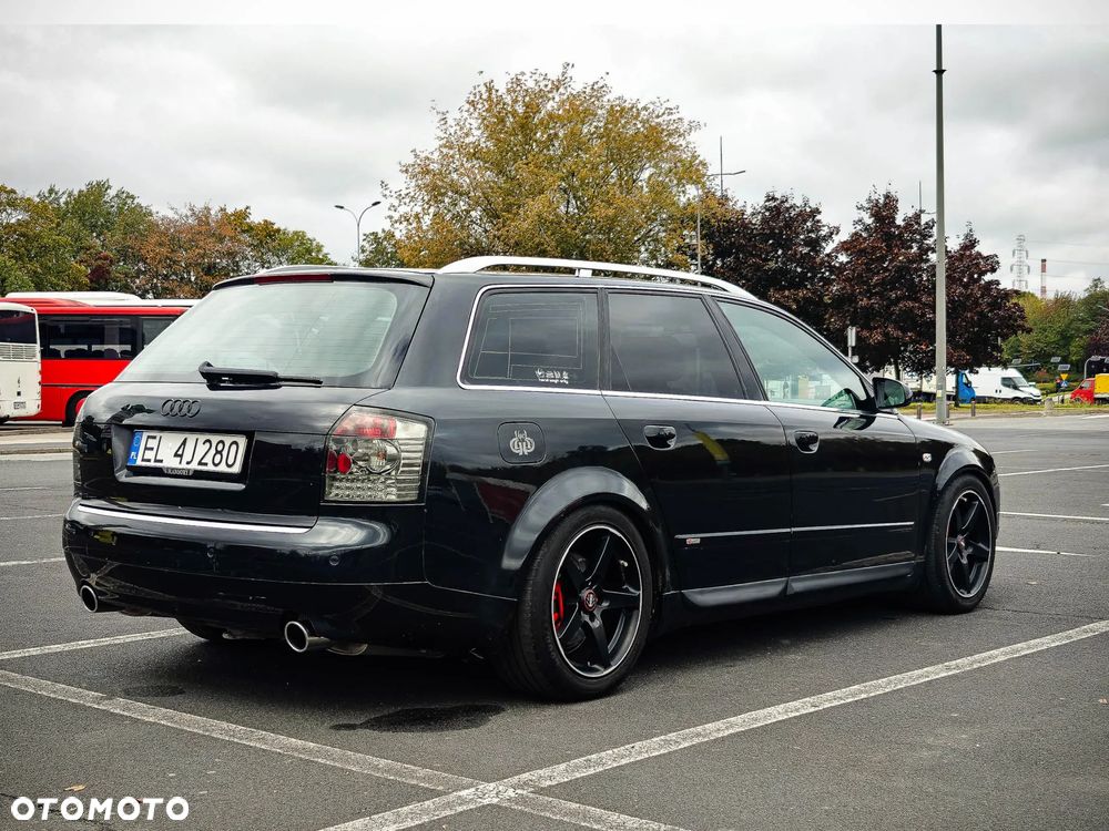 Audi A4 Avant - 4