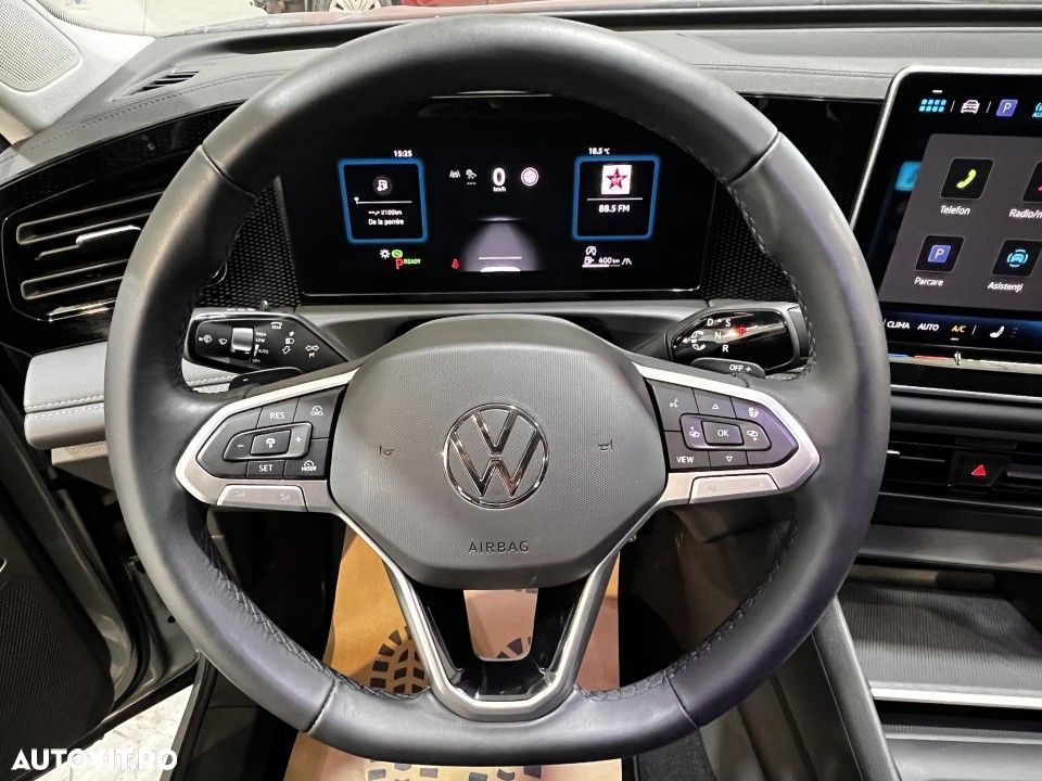 Volkswagen Tiguan - 13
