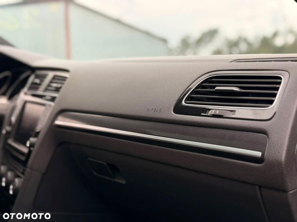 Volkswagen Golf R 4Motion BlueMotion Technology DSG - 17