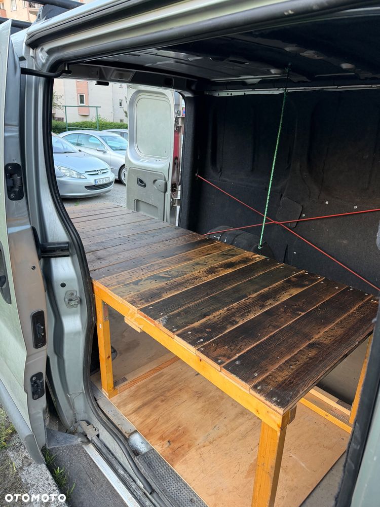 Opel vivaro - 5