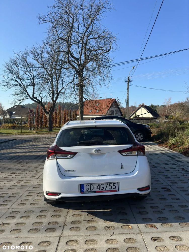 Toyota Auris 1.33 VVT-i Active - 10