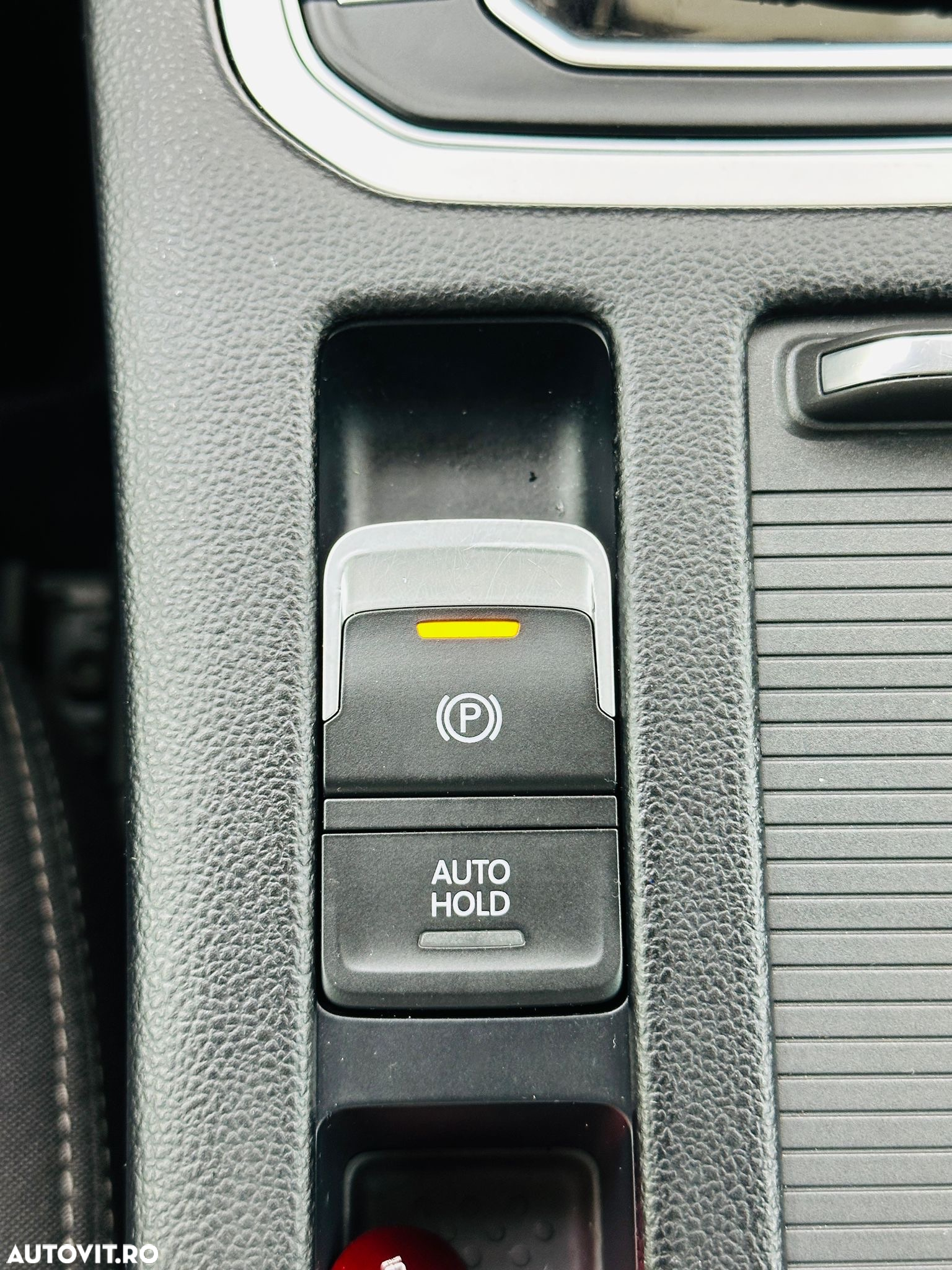 Volkswagen Passat - 30