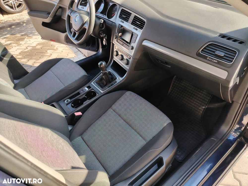 Volkswagen Golf 1.6 TDI DPF BlueMotion Technology Comfortline - 13