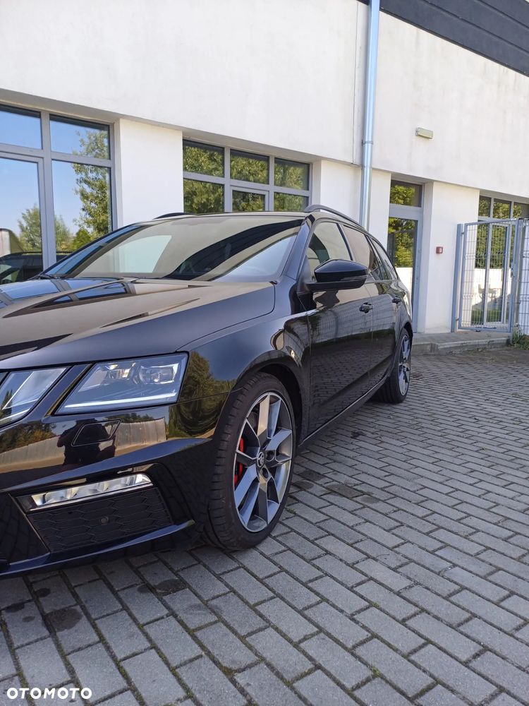 Skoda Octavia 2.0 TSI RS 245 DSG - 3