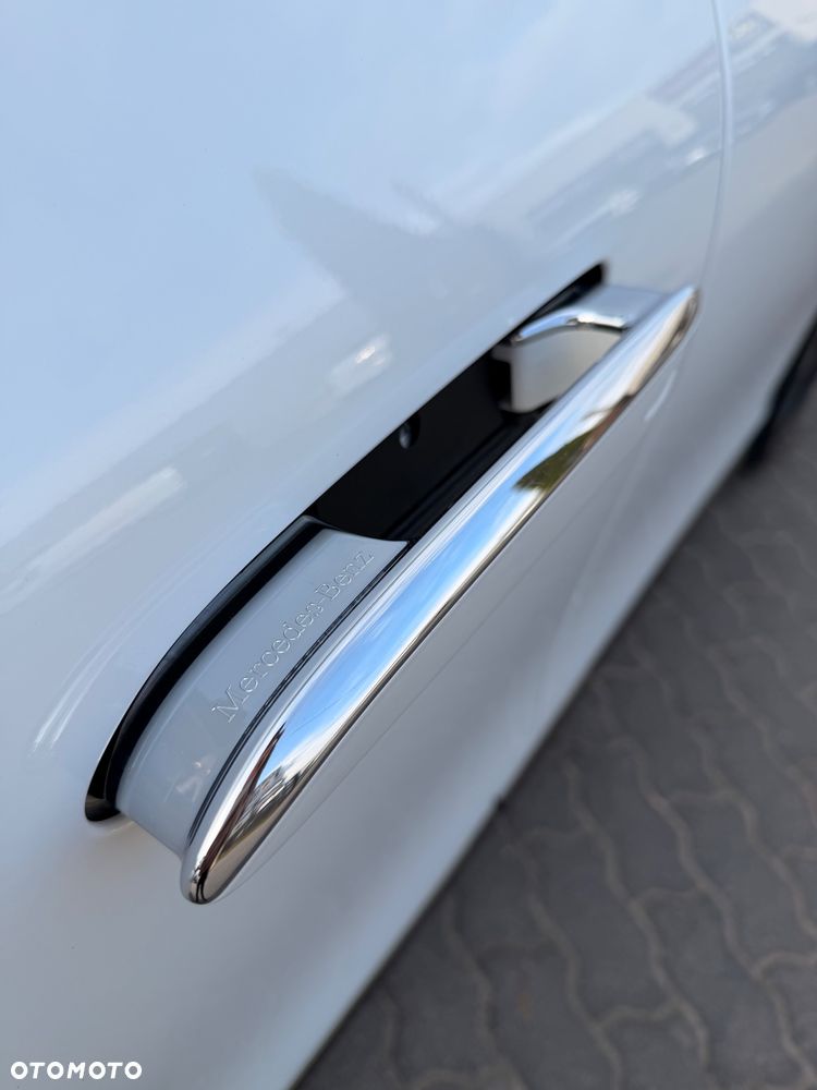 Mercedes-Benz EQE 350+ 90.5kWh AMG Line - 16