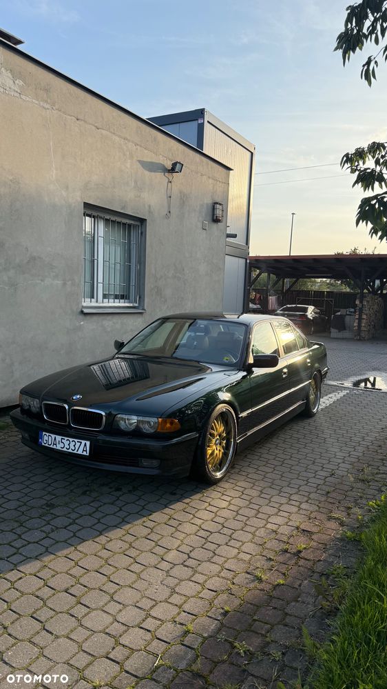 BMW Seria 7 - 3