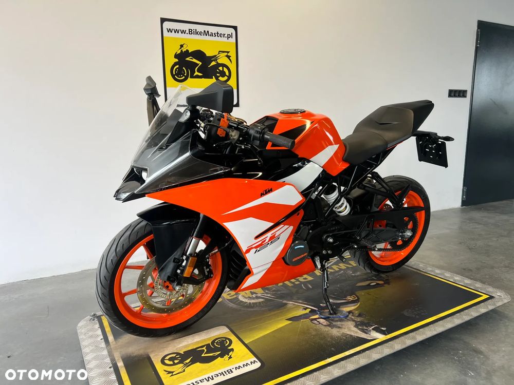 KTM RC 125 - 3