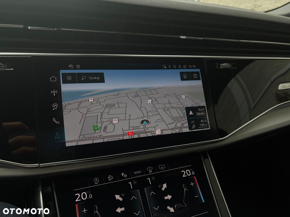Audi Q7 - 30