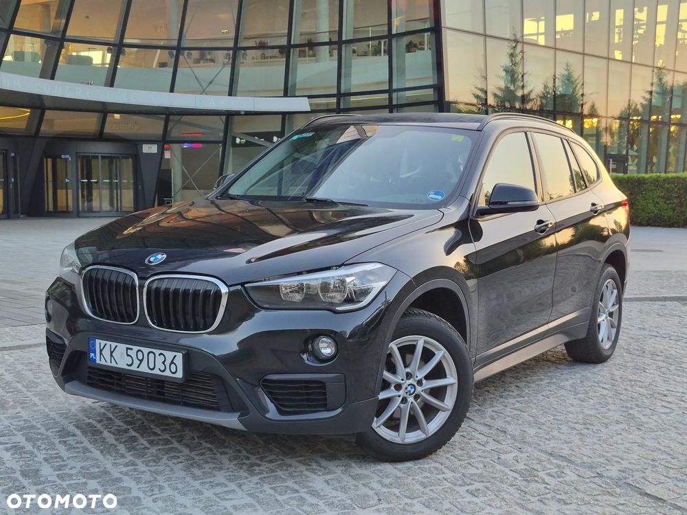 BMW X1 sDrive16d - 14