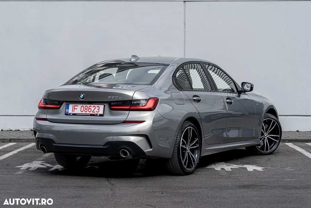 BMW Seria 3 330e Aut. M Sport - 10
