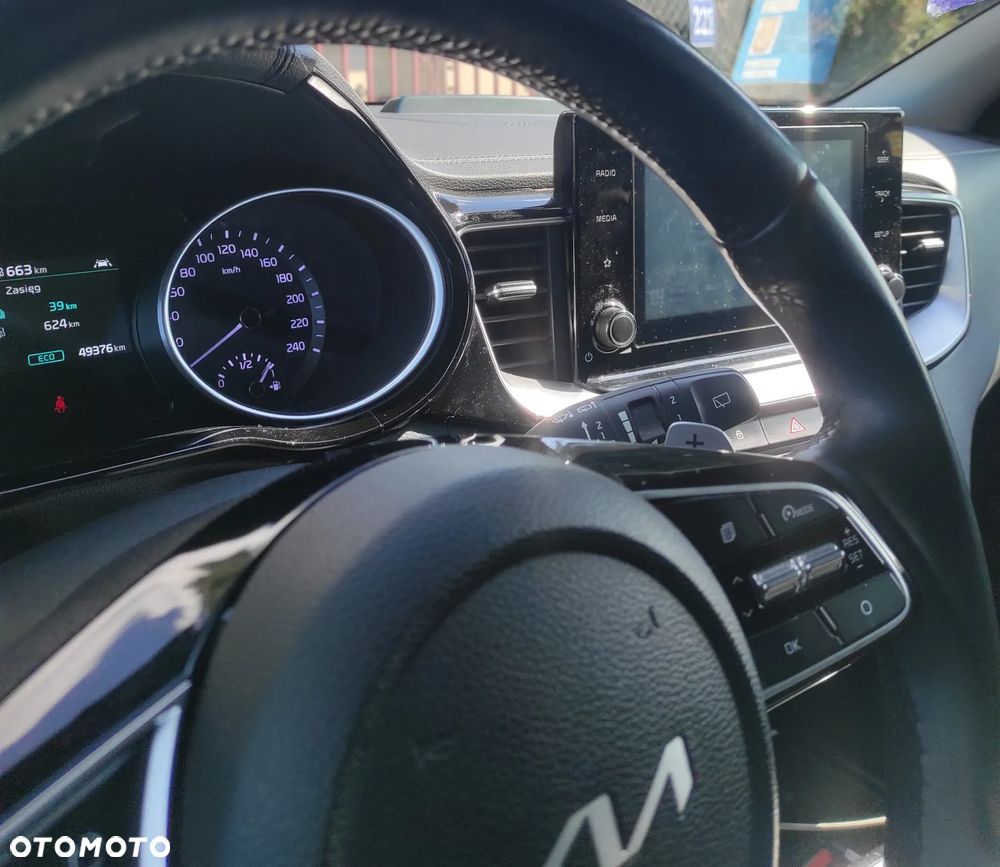 Kia XCeed 1.6 GDI PHEV L DCT - 9