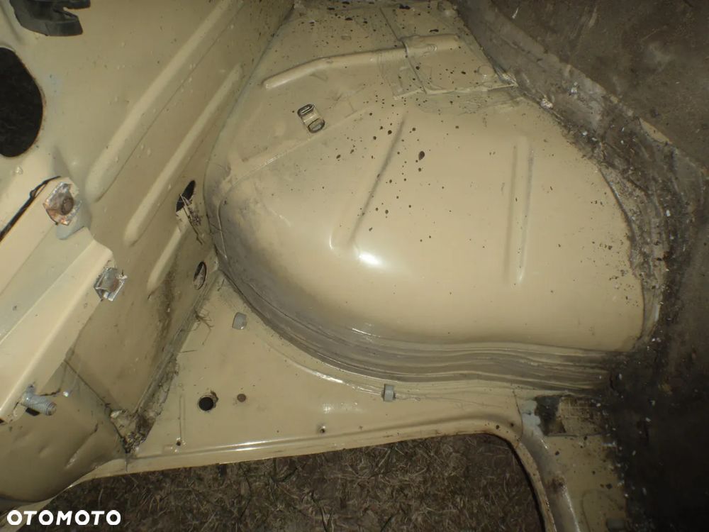 karoseria błotnik poszycie dach ćwiartka buda słupek nadkole 126p maluch - 30