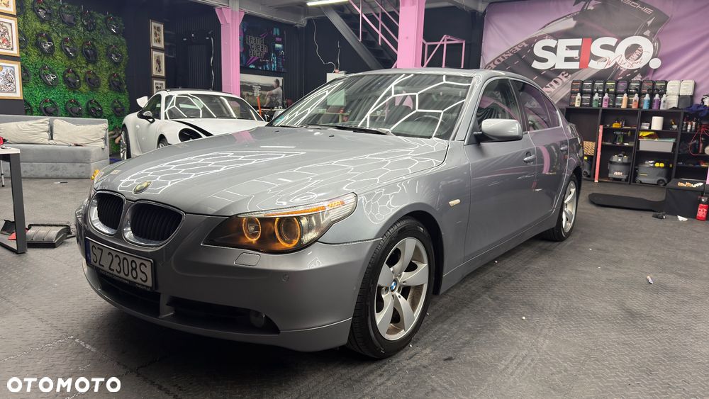 BMW Seria 5 525i - 15