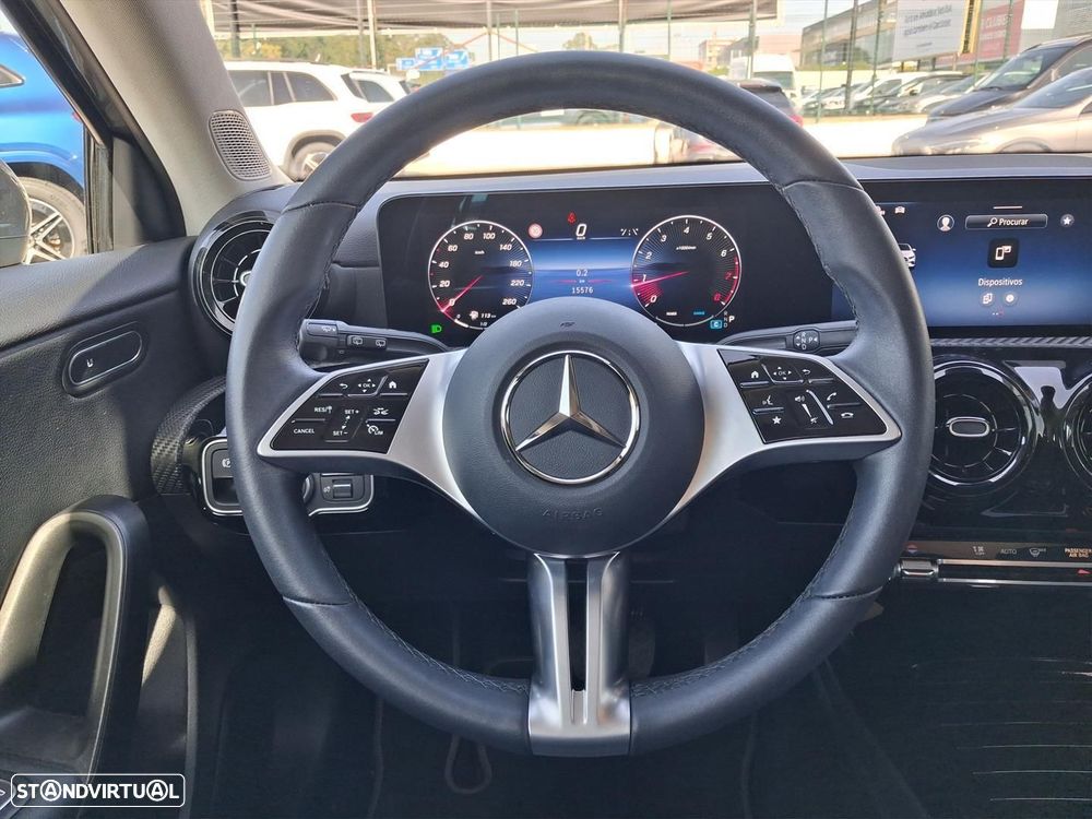 Mercedes-Benz A 200 - 21