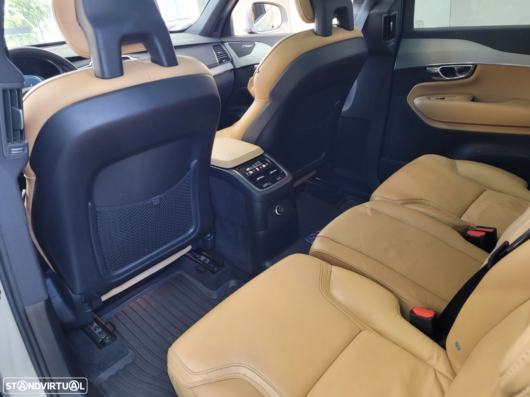 Volvo XC 90 2.0 T8 PHEV Inscription AWD - 11