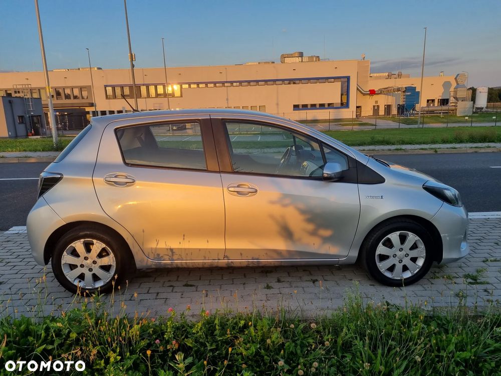 Toyota Yaris 1.5 VVT-i - 7