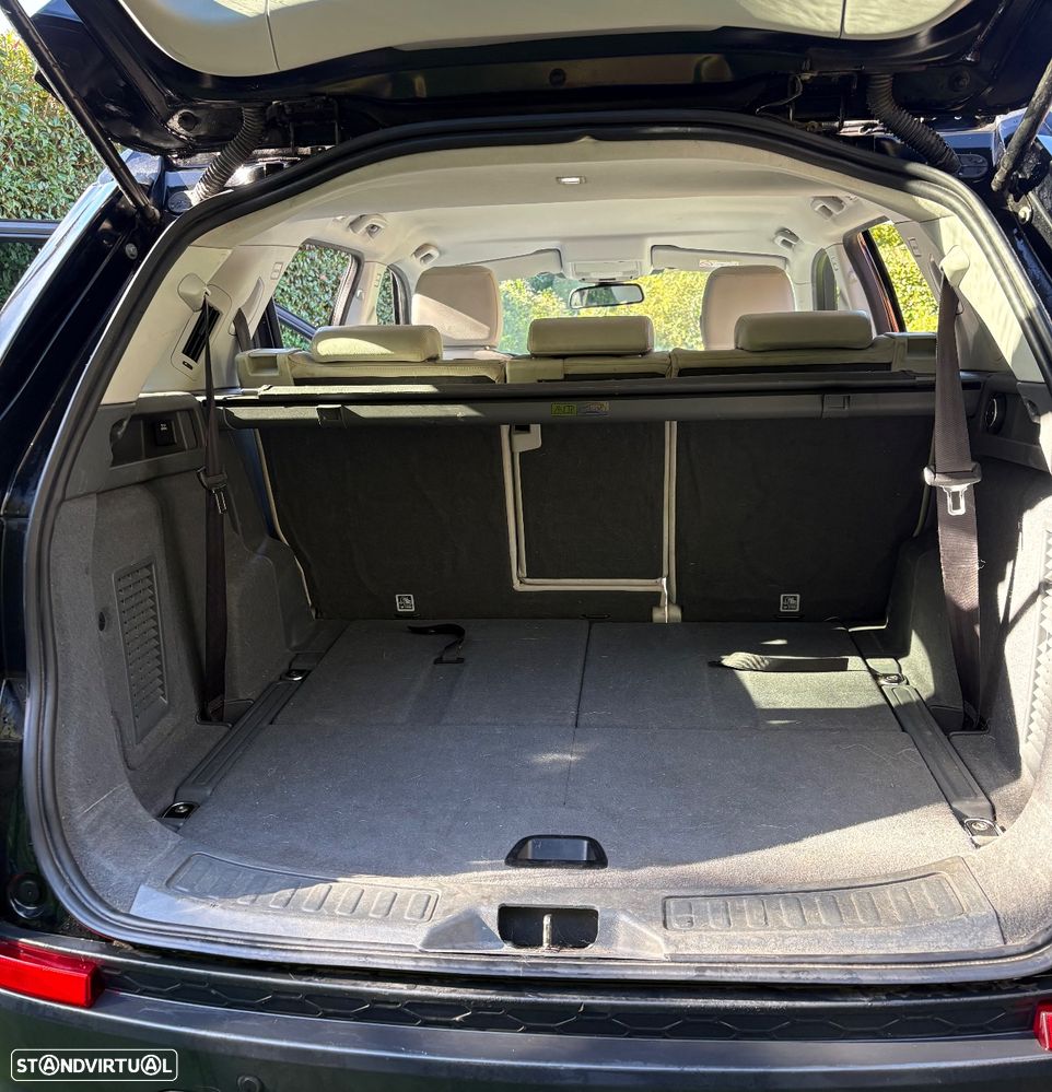 Land Rover Discovery Sport 2.2 Td4 HSE 7L - 9