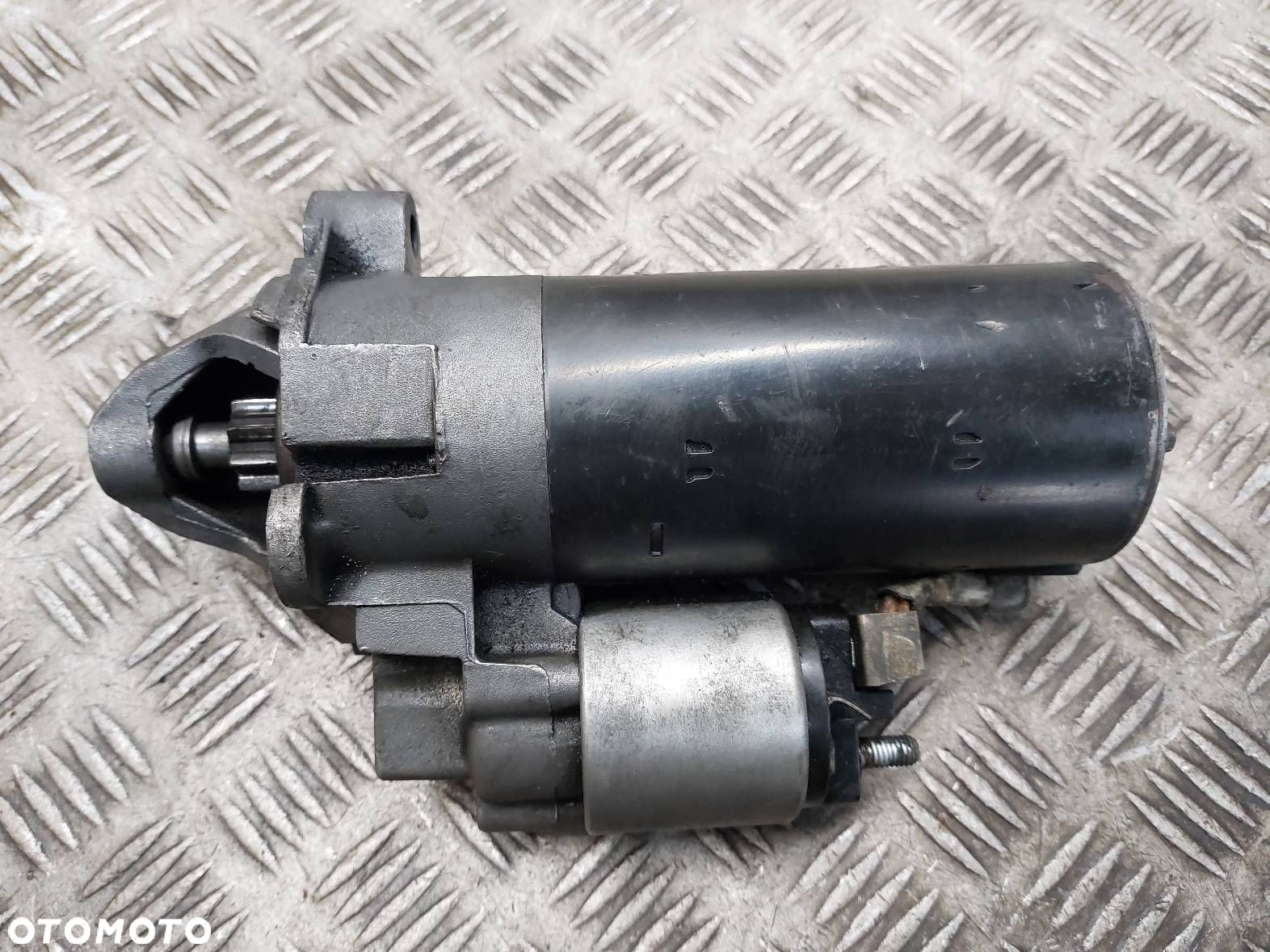 ROZRUSZNIK VOLKSWAGEN PASSAT B5 1.9 TDI 068911024F - 3