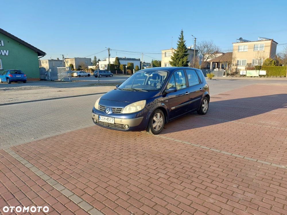 Renault Scenic - 1