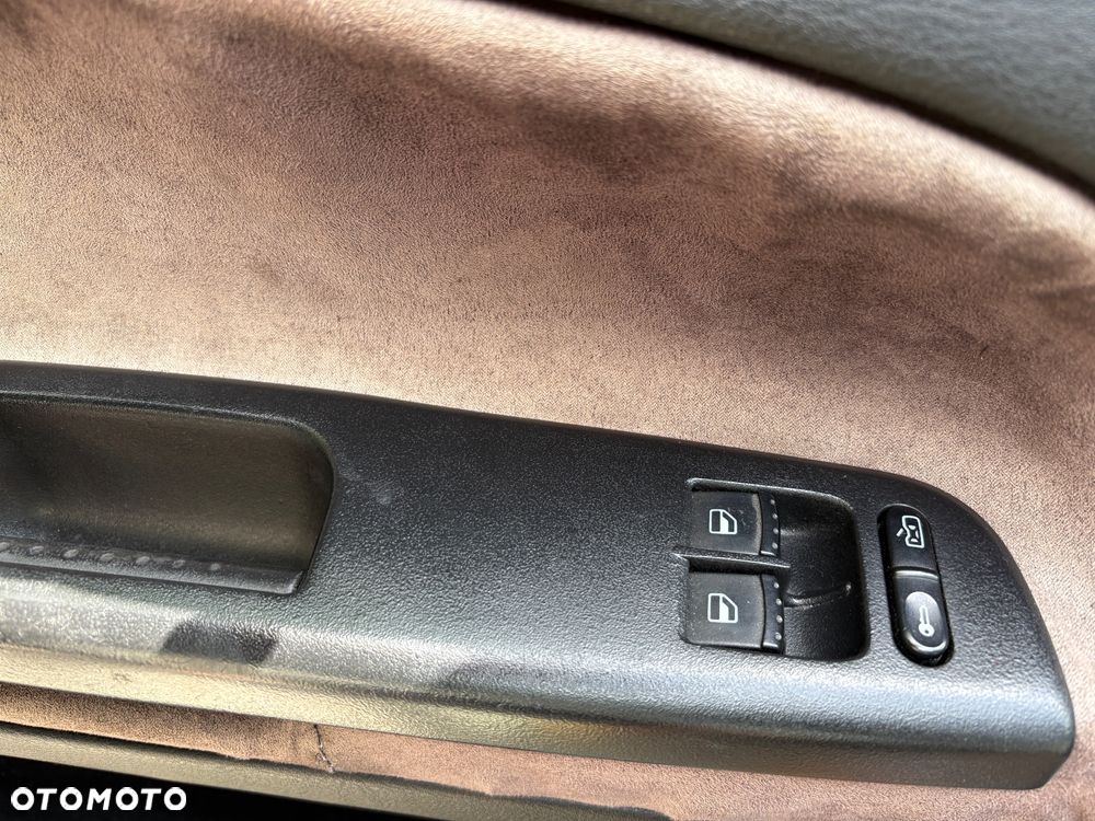 Volkswagen Passat 1.9 TDI Basis - 12