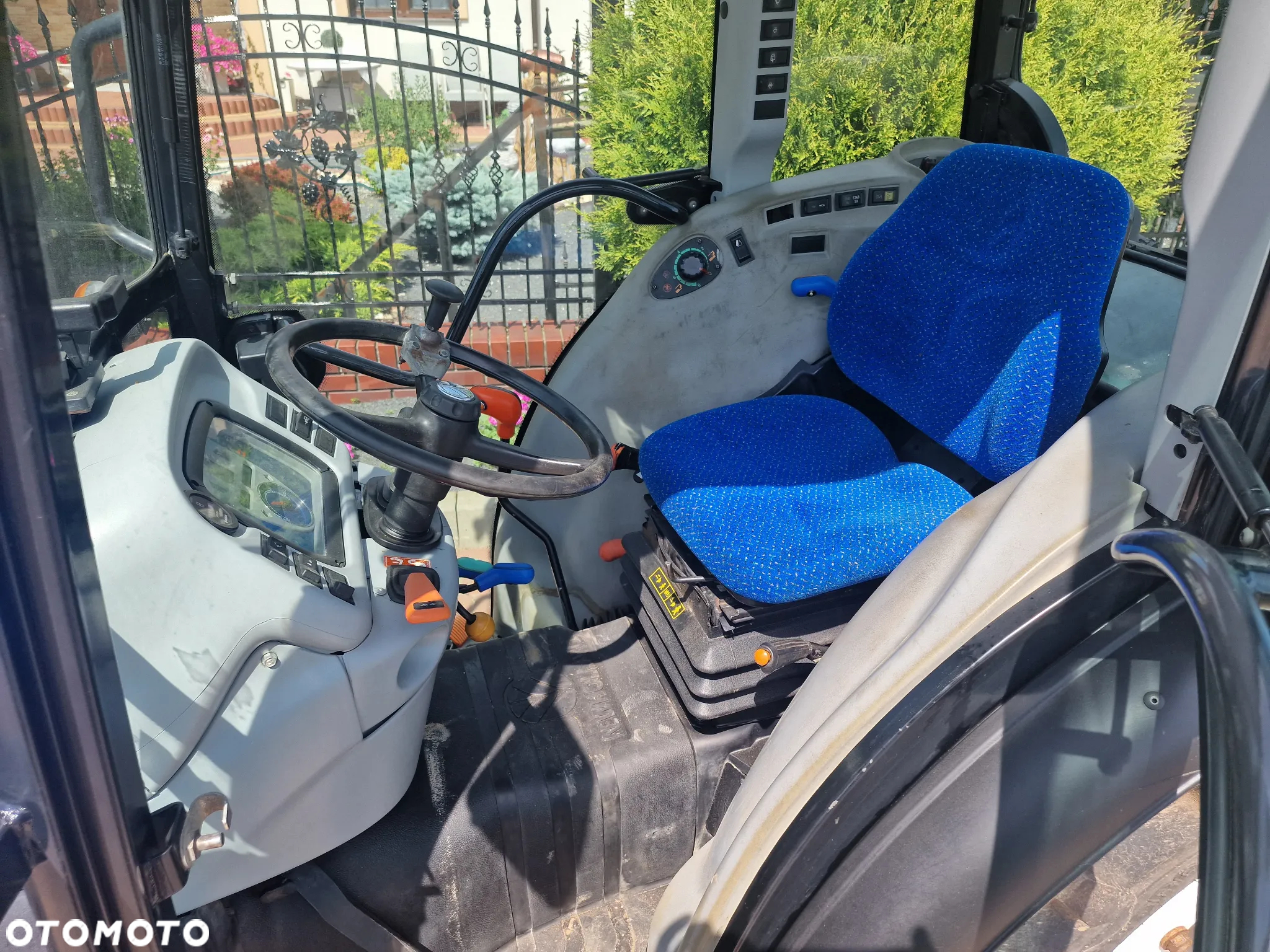 New Holland 4030V, 75KM - 6