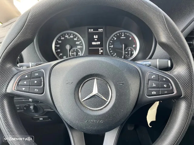 Mercedes-Benz VITO 114 CDI CAIXA AUT. LONGA - 15