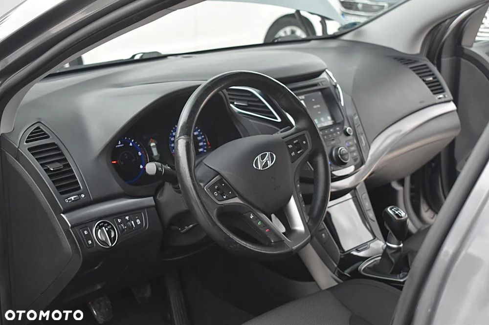 Hyundai i40 1.7 CRDi Comfort - 18