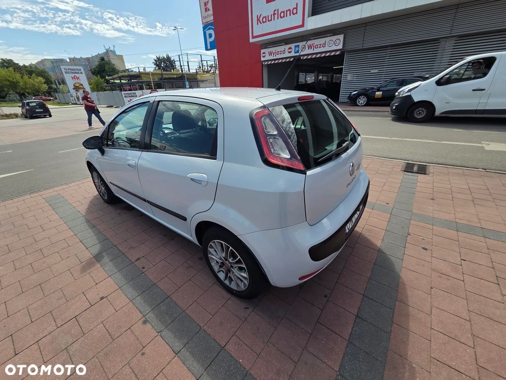 Fiat Punto Evo 1.4 8V MyLife Start&Stop - 3