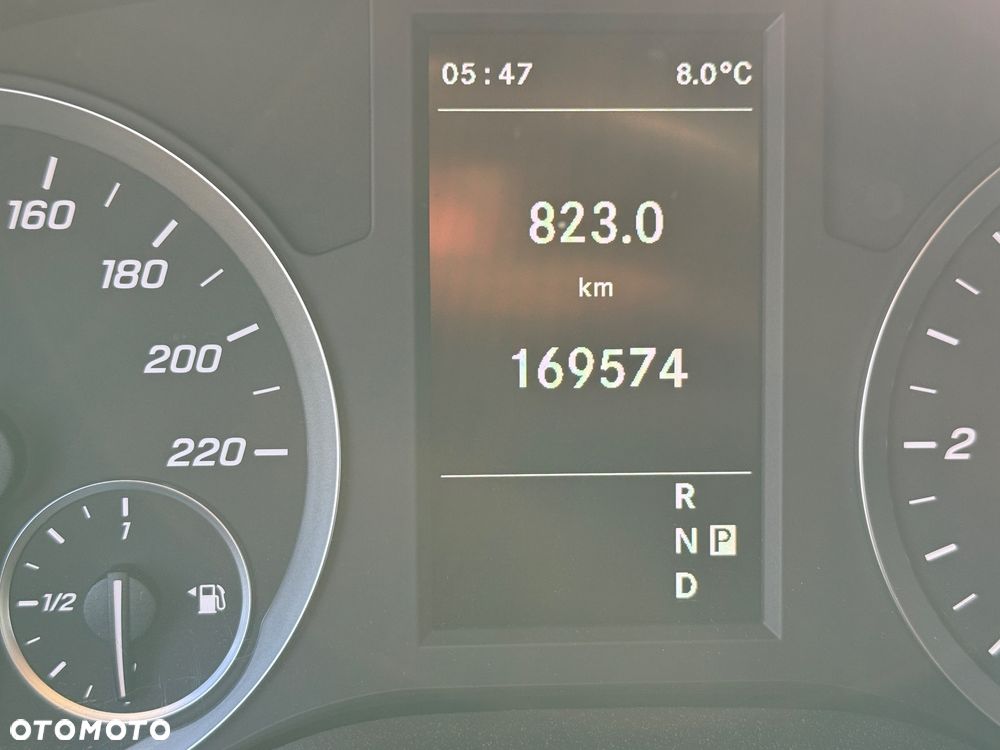 Mercedes-Benz Vito Tourer Lang PRO - 19
