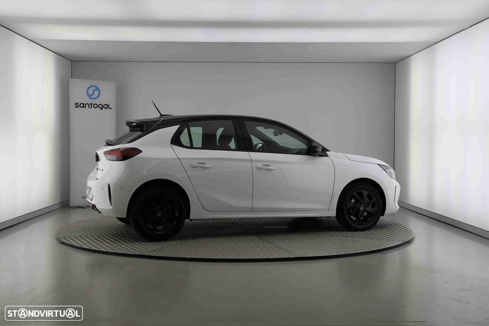 Opel Corsa 1.2 T GS - 4