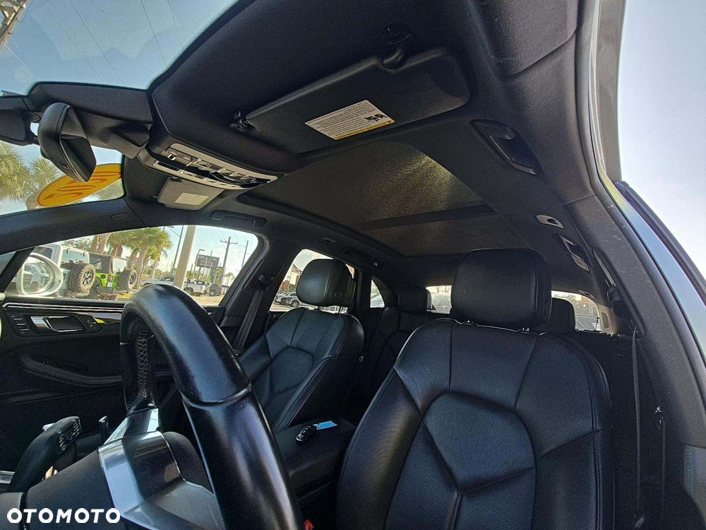 Porsche Macan Standard - 9