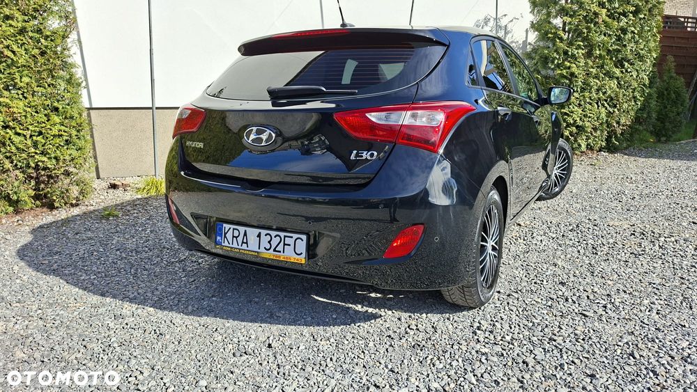 Hyundai i30 1.4 Fifa World Cup Edition - 30